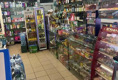 Spațiu comercial, de 60 mp, în Central - 5