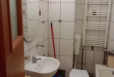 Garsonieră decomandată în Gară - 4