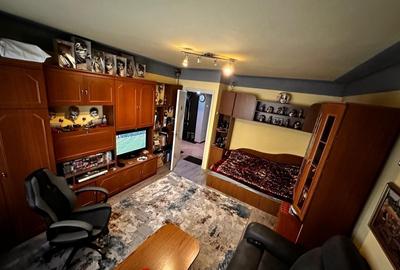 Apartament cu 2 camere decomandat în Astra - 3