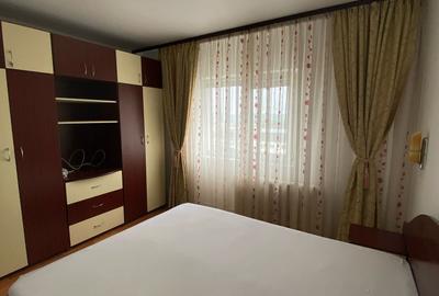 Apartament cu 3 camere semidecomandat, mobilat în Zimbru - 2