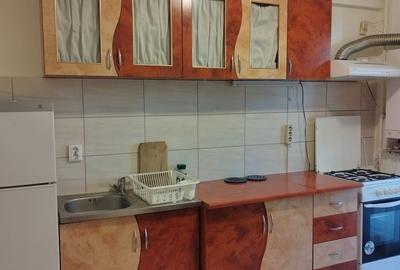 Garsonieră decomandată în Central - 13