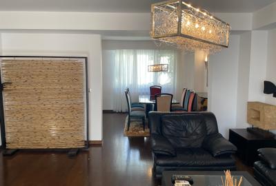 Duplex cu 4 camere cu Canalizare în P-ța Dorobanți - 2