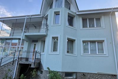 Casă cu 4 camere în Central - 12