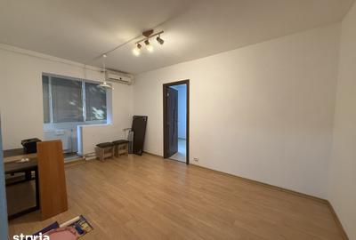 Apartament cu 3 camere semidecomandat în Circumvalațiunii - 3