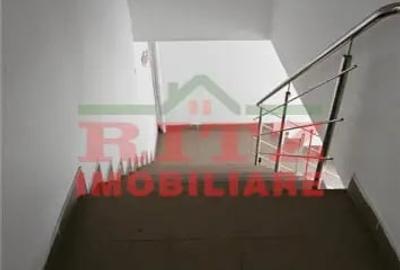 Spațiu comercial, de 166 mp, în Central