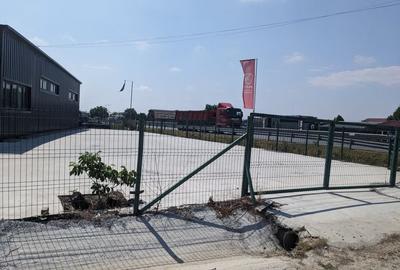 Spațiu comercial, de 128 mp, în Nord