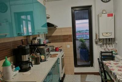 Apartament cu 2 camere decomandat în Rahova - 3