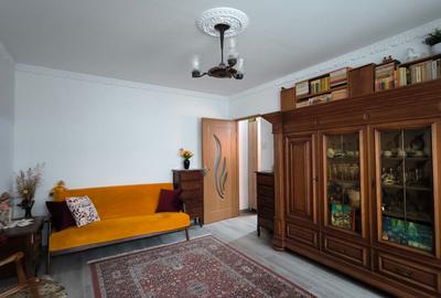 Apartament cu 2 camere nedecomandat în Malu Roșu