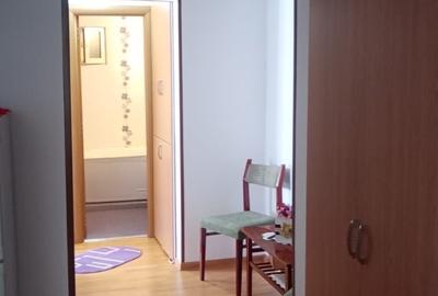 Apartament cu 3 camere decomandat în Central - 2