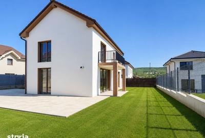 Casă cu 4 camere cu Teren 442 Mp în Central