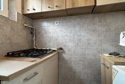 Apartament cu 2 camere nedecomandat, mobilat în P-ța Doina - 5