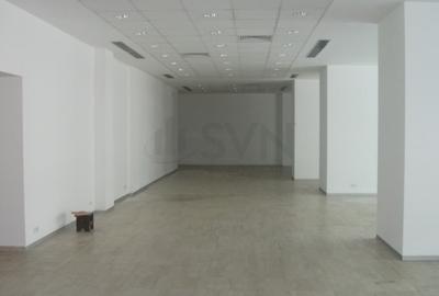Spațiu comercial, de 251 mp, în Titulescu - 5