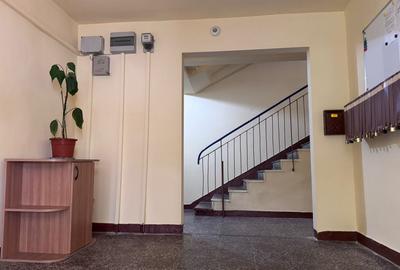 Apartament cu 2 camere decomandat în Decebal - 20
