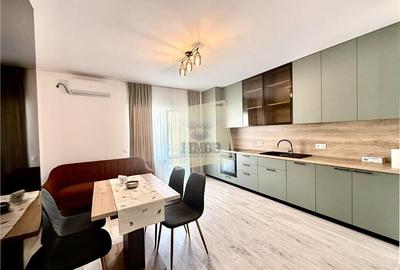 Apartament cu 3 camere decomandat, mobilat în Exterior Sud