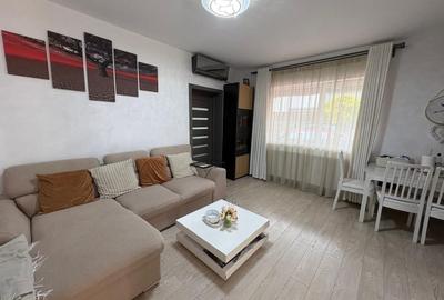 Apartament cu 3 camere decomandat, mobilat în Central