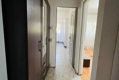 Garsonieră decomandată în Berceni