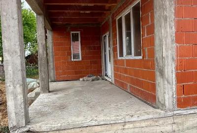 Casă cu 3 camere în Iecea Mare - 2