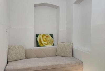 Apartament cu 3 camere semidecomandat, mobilat în Central - 18