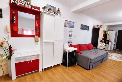 Apartament cu 2 camere decomandat, mobilat în Take Ionescu