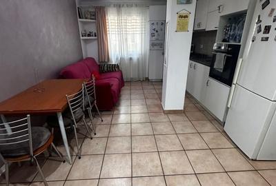 Apartament cu 2 camere decomandat în Central - 3
