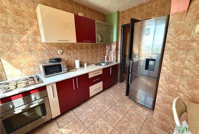 Apartament cu 3 camere semidecomandat în Crângași - 3