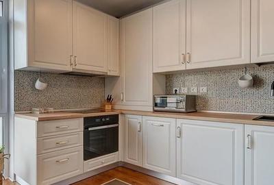 Apartament cu 2 camere decomandat, mobilat în Dorobanți