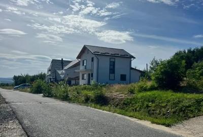 Casă cu 3 camere cu Teren 500 Mp în Tăuții-Măgherăuș
