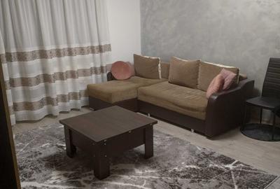 Apartament cu 3 camere semidecomandat în Central - 4