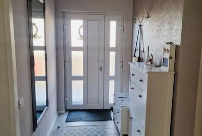 Duplex cu 4 camere cu Canalizare în Centura - 1