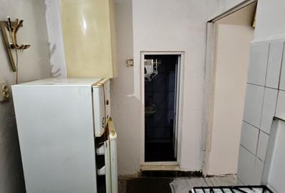 Garsonieră decomandată în Central - 5