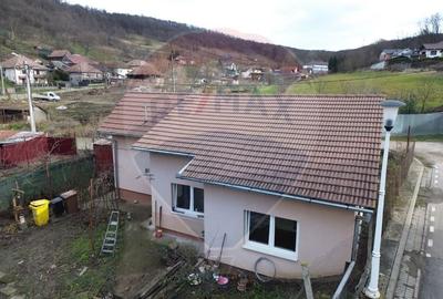 Casă cu 3 camere cu Teren 545 Mp în Central - 6