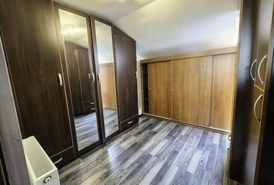 Casă cu Teren 743 Mp în Colibași - 4