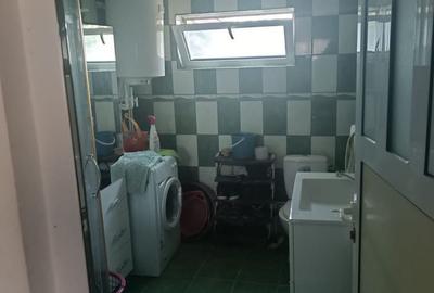Casă cu 4 camere în Vadu Părului - 8