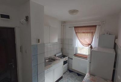 Garsonieră decomandată în ITM