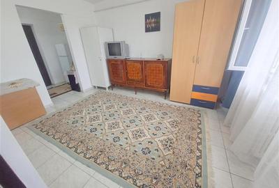 Garsonieră decomandată în 9 Mai - 10