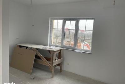 Casă cu 4 camere în Central - 9