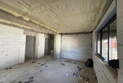 Casă cu 3 camere în Cihei