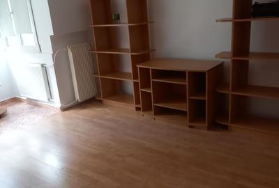 Apartament cu 2 camere semidecomandat în Rogerius - 3