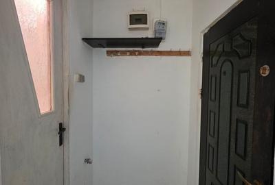 Garsonieră semidecomandată în Berceni