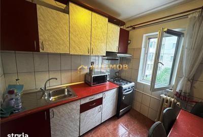 Apartament cu 2 camere decomandat în Republicii - 4