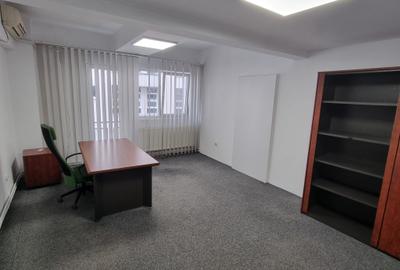 Birou, de 23 mp, în Universitate - 5
