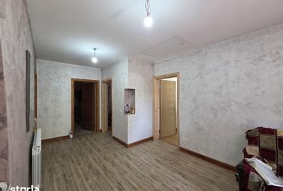 Casă cu 4 camere cu Teren 1118 Mp în Pufești - 18
