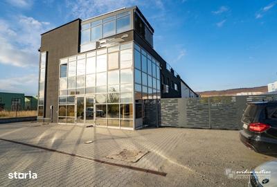 Spațiu comercial, de 1,480 mp, în Florești
