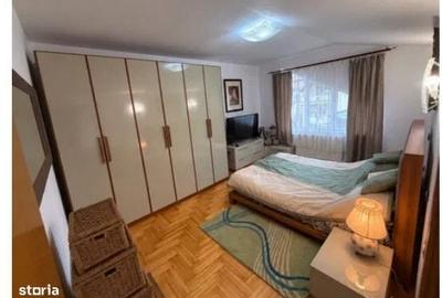Apartament cu 2 camere decomandat în Aviației