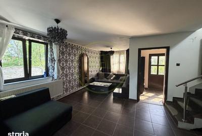 Casă cu 4 camere cu Teren 1250 Mp în Malu Mare - 11