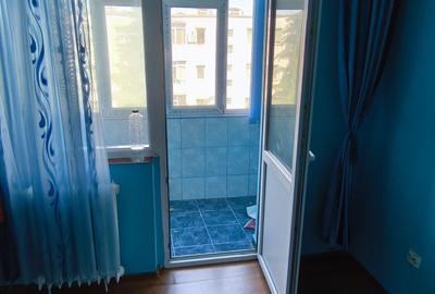 Apartament cu 2 camere semidecomandat în Trivale