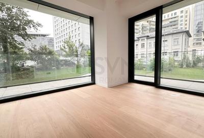 Apartament cu 3 camere semidecomandat în Floreasca