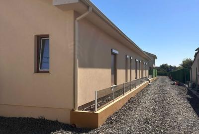 Casă cu 4 camere în Săcălaz
