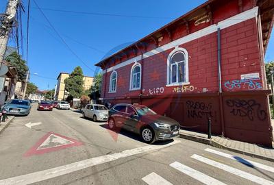 Casă individuală cu 10 camere cu Canalizare în Ultracentral - 3