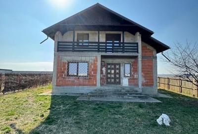 Casă individuală cu 5 camere cu Teren 620 Mp în Craiovei - 2